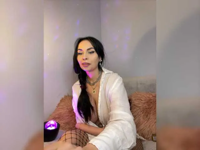 Live sex webcam photo for ElisCat #276336733