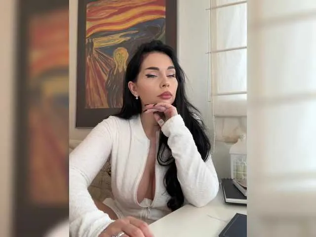 Live sex webcam photo for ElisCat #278297897