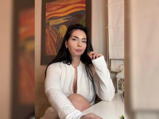 Live sex webcam photo for ElisCat #278300107