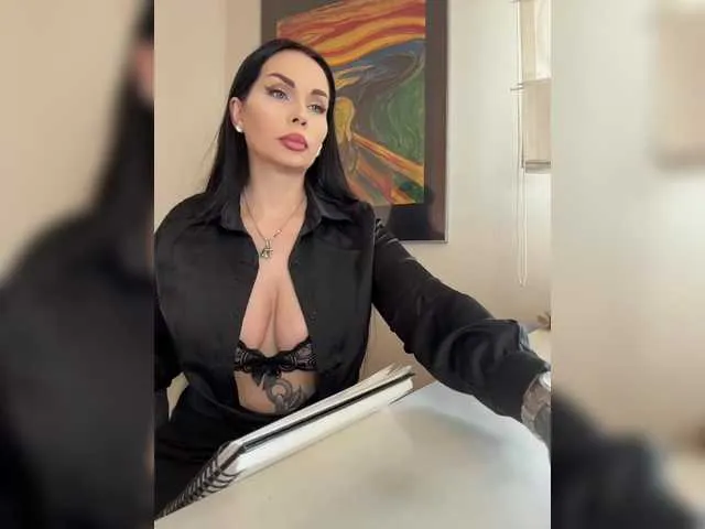Live sex webcam photo for ElisCat #291063646