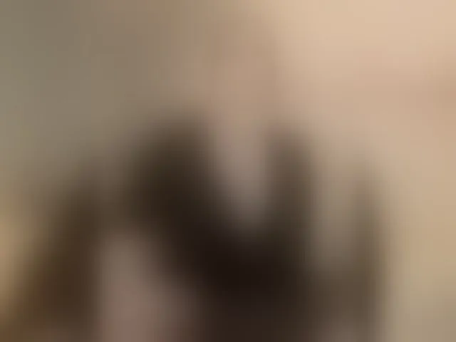 Live sex webcam photo for ElisCat #292573965