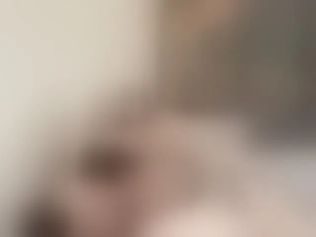 Live sex webcam photo for ElisCat #293905463
