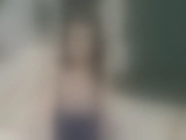 Live sex webcam photo for ElisaBaxter #292980939