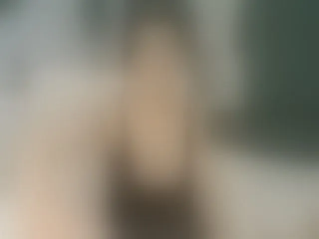 Live sex webcam photo for ElisaBaxter #293098904