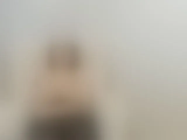 Live sex webcam photo for ElisaBaxter #293264761
