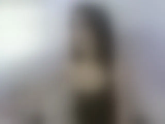 Live sex webcam photo for ElisaBaxter #293611046