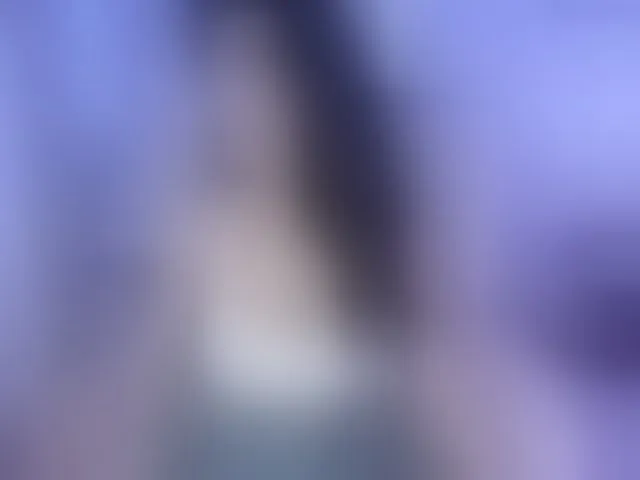 Live sex webcam photo for ElisaBaxter #294328740