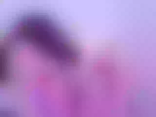 Live sex webcam photo for ElisabethHeaven #276472636
