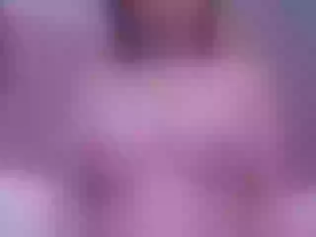 Live sex webcam photo for ElisabethHeaven #276765249