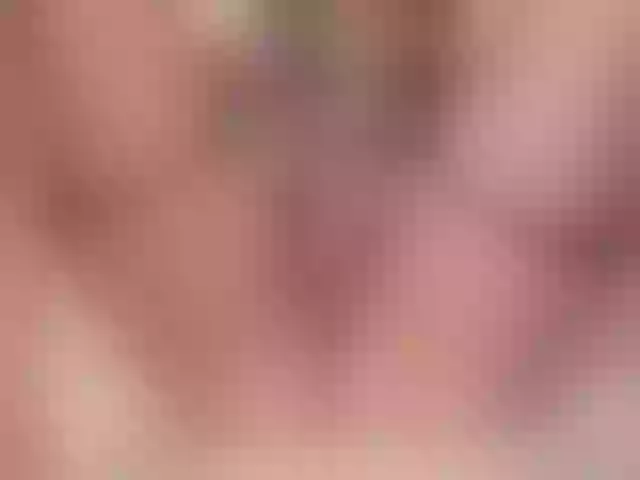 Live sex webcam photo for ElisabethHeaven #276815045