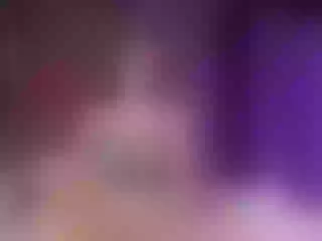 Live sex webcam photo for ElisabethHeaven #276933555