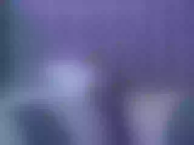Live sex webcam photo for ElisabethHeaven #277137308
