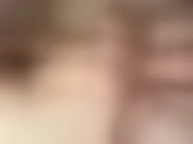 Live sex webcam photo for ElisabethReichling #293602988