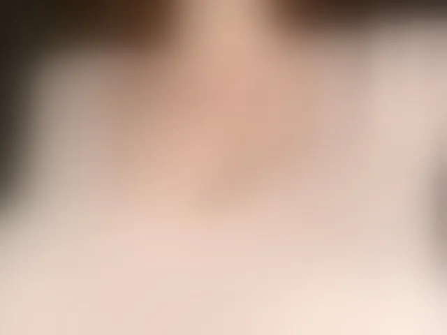 Live sex webcam photo for ElisabethReichling #294259989