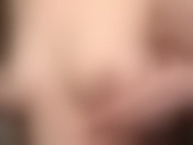 Live sex webcam photo for ElisabethReichling #294285780