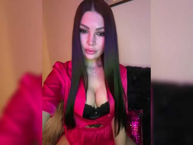 Live sex webcam photo for Elisandria #292193163