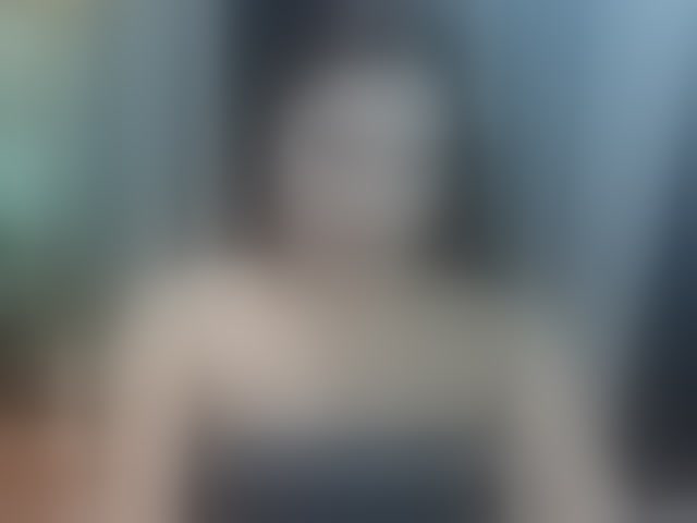 Live sex webcam photo for ElischenX21
