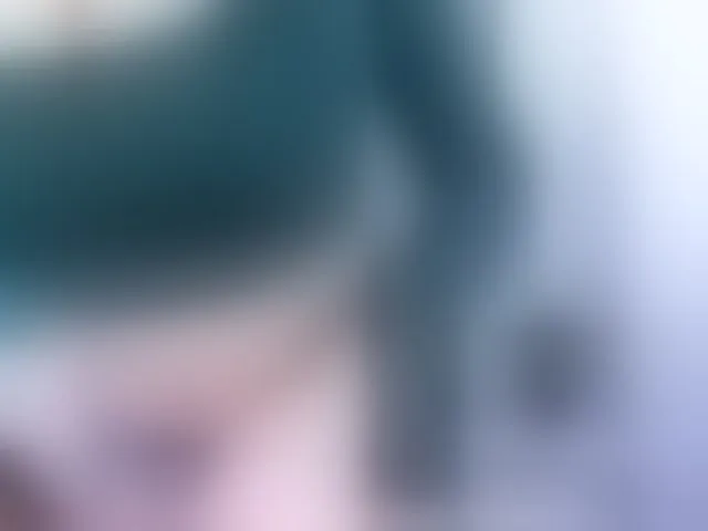 Live sex webcam photo for EliseBlonde #292711727