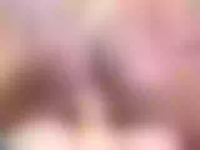 Live sex webcam photo for EliseJones #288055622
