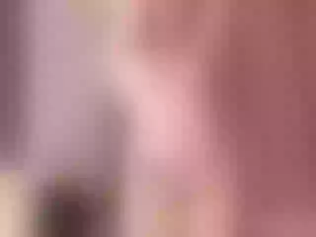 Live sex webcam photo for Elismiracle #290527755
