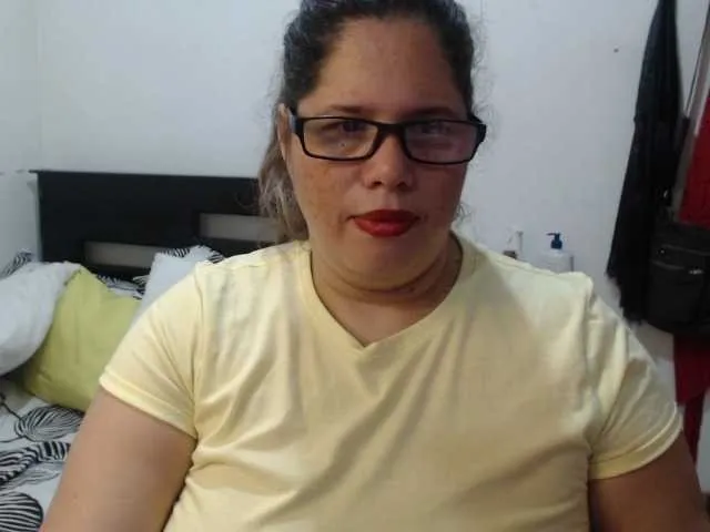 Live sex webcam photo for ElissaHot #273448242