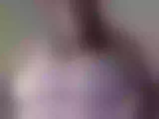 Live sex webcam photo for ElissaHot #273645291