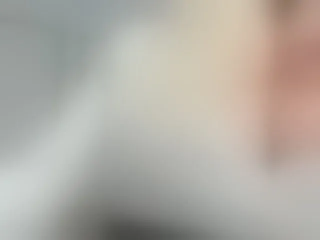 Live sex webcam photo for ElissaVibe #292661839