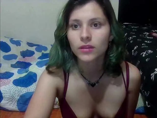 Live sex webcam photo for Elith20 #277235401