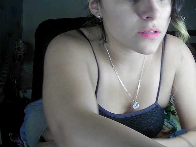 Live sex webcam photo for Elith20 #290595104