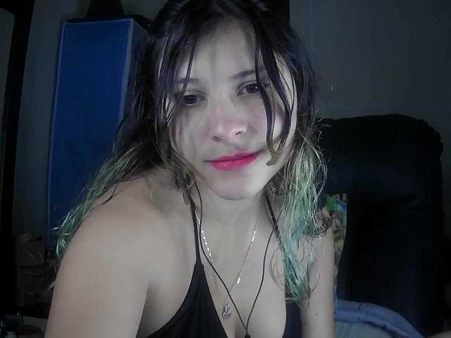 Live sex webcam photo for Elith20 #290605560