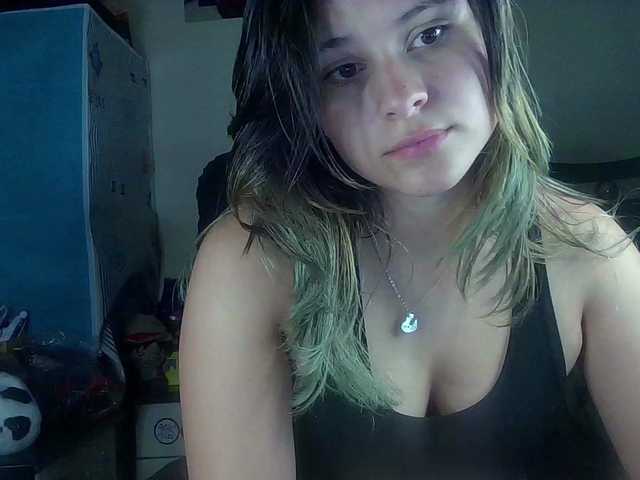 Live sex webcam photo for Elith20 #290918556