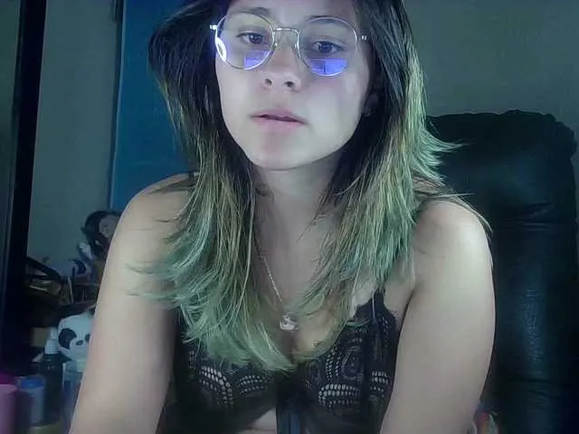 Live sex webcam photo for Elith20 #290956607