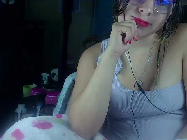 Live sex webcam photo for Elith20 #290990850