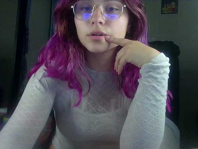 Live sex webcam photo for Elith20 #291177451