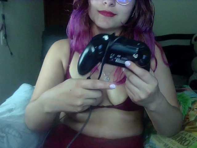 Live sex webcam photo for Elith20 #291238306