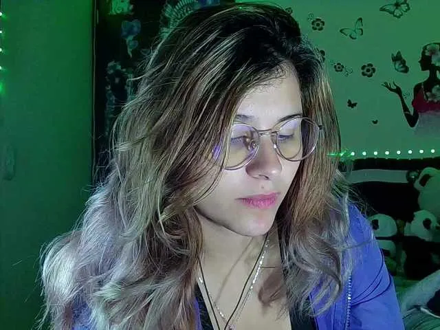 Live sex webcam photo for Elith20 #291985068