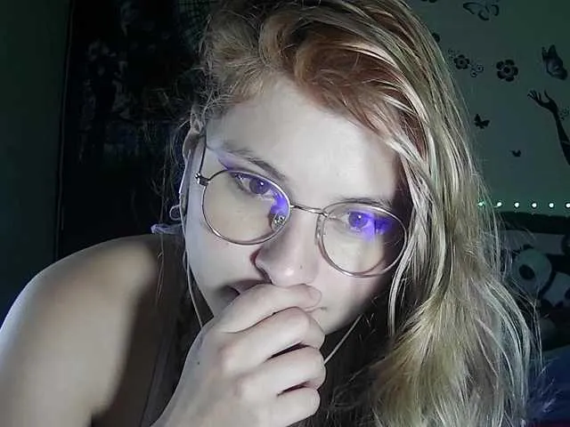 Live sex webcam photo for Elith20 #292254063