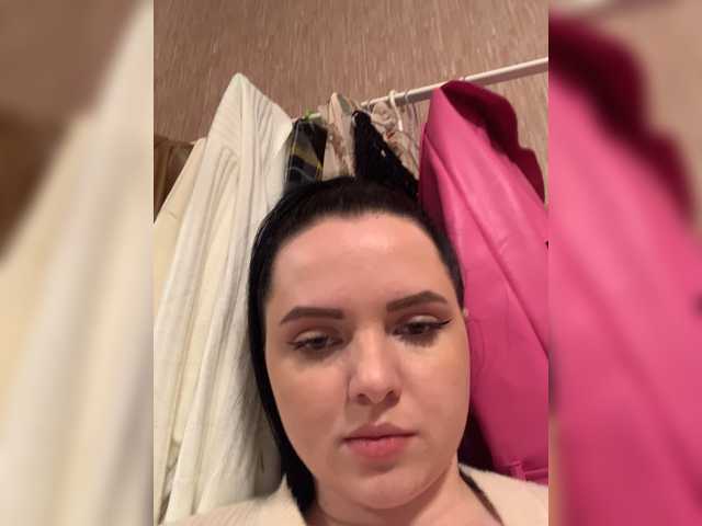 Live sex webcam photo for Elithabeth7 #273100771