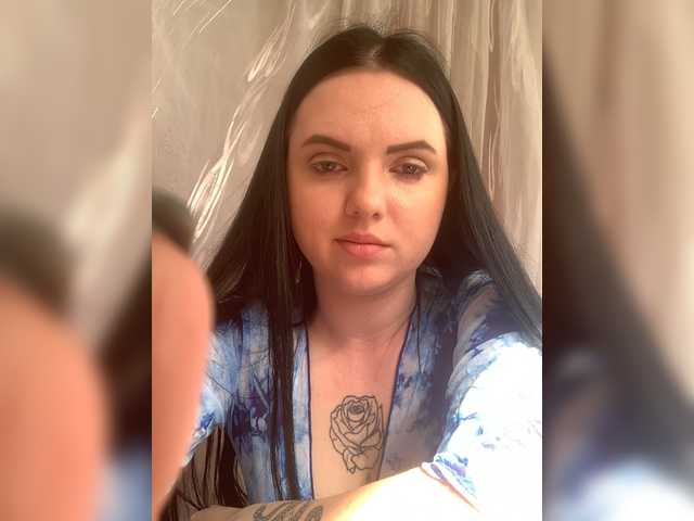 Live sex webcam photo for Elithabeth7 #273149725