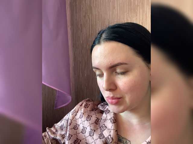 Live sex webcam photo for Elithabeth7 #273293877