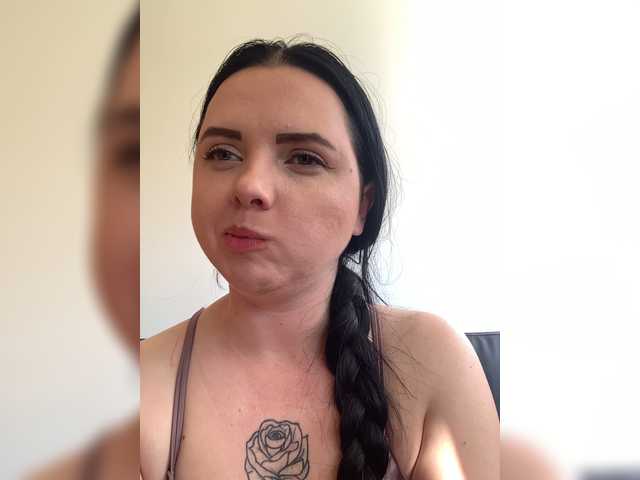 Live sex webcam photo for Elithabeth7 #273513816