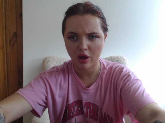 Live sex webcam photo for Elithabeth7 #275662868