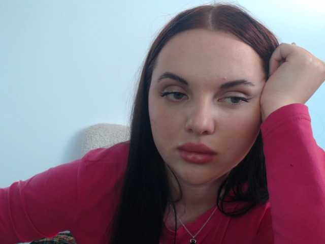 Live sex webcam photo for Elithabeth7 #276605697