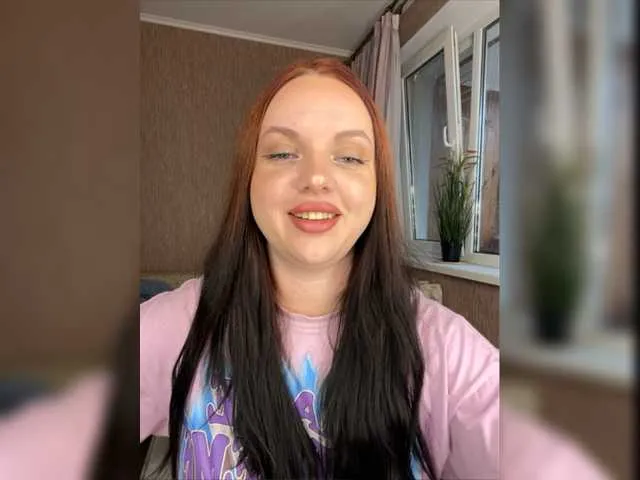 Live sex webcam photo for Elithabeth7 #276732219