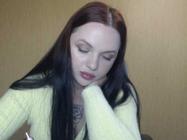 Live sex webcam photo for Elithabeth7 #276794832