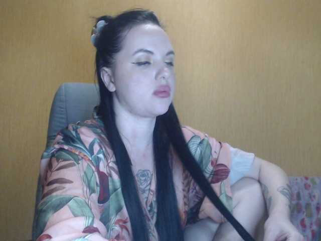 Live sex webcam photo for Elithabeth7 #290766968