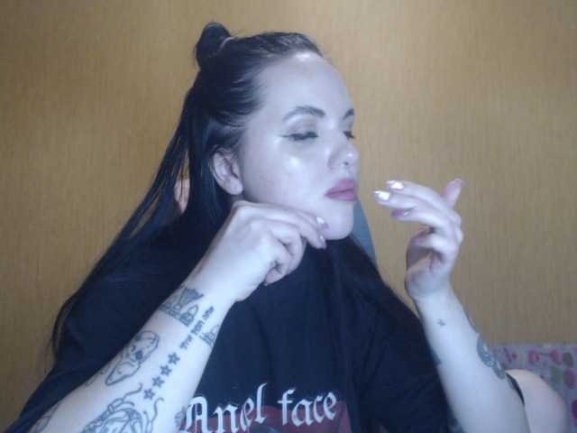 Live sex webcam photo for Elithabeth7 #290808314