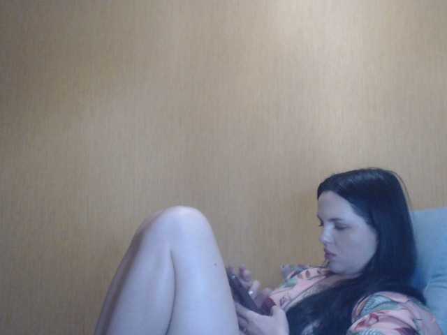 Live sex webcam photo for Elithabeth7 #290822275