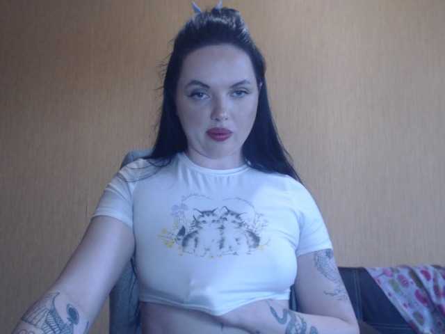 Live sex webcam photo for Elithabeth7 #290834428