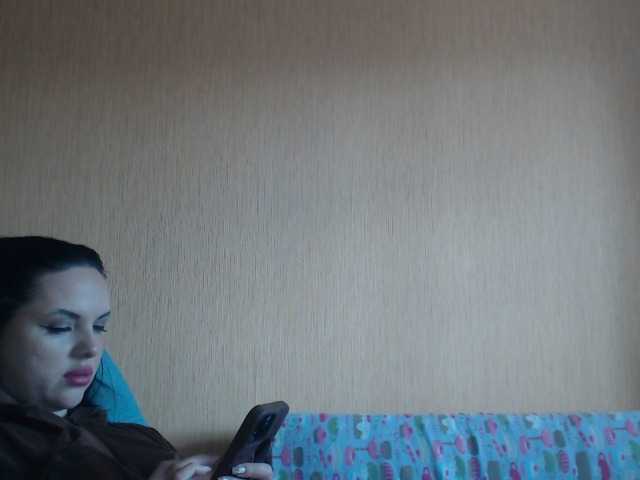 Live sex webcam photo for Elithabeth7 #290882996